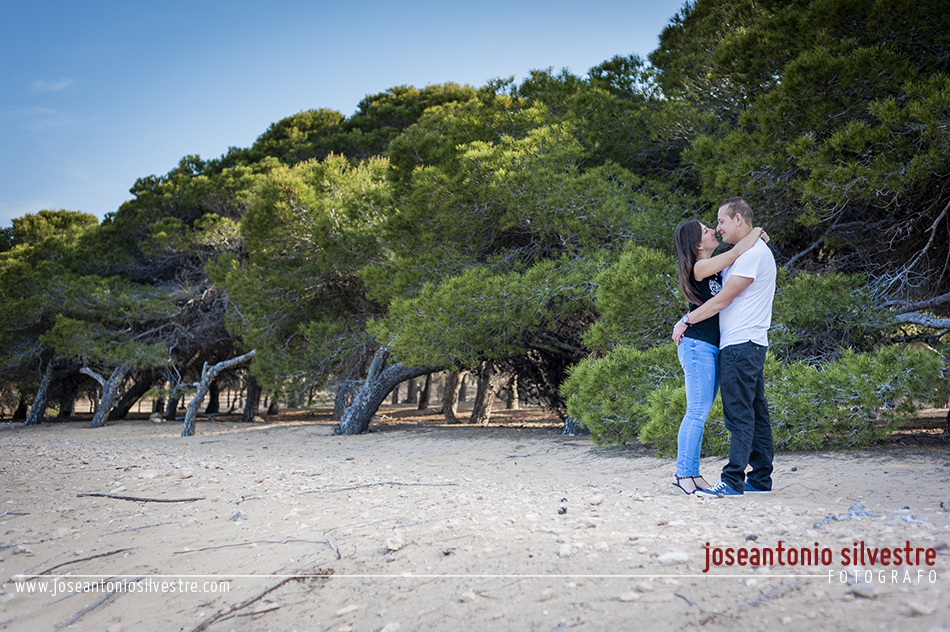 Fotografo de bodas en Alicante - Preboda en la playa